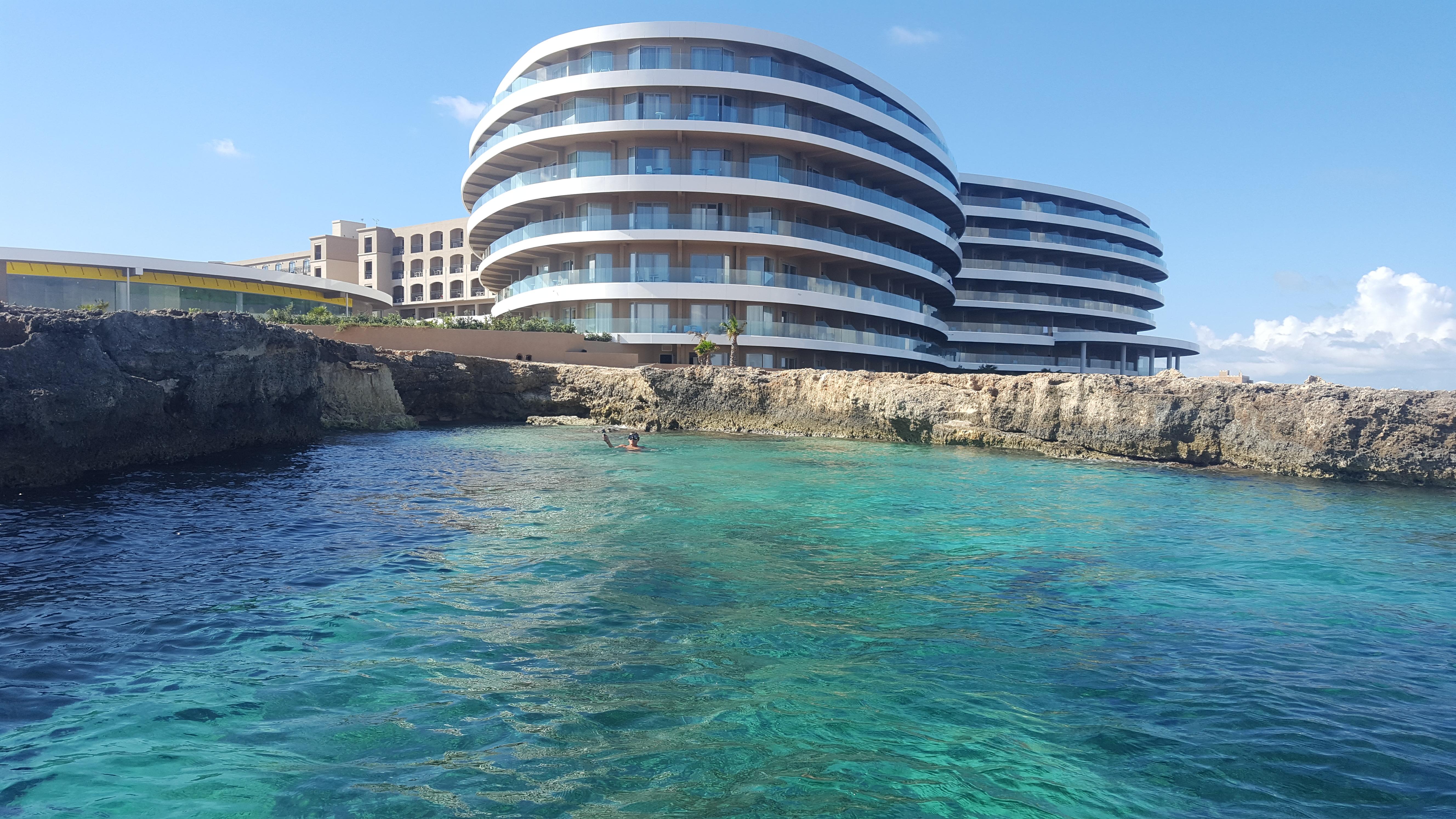 Ramla Bay Resort Mellieha Bagian luar foto